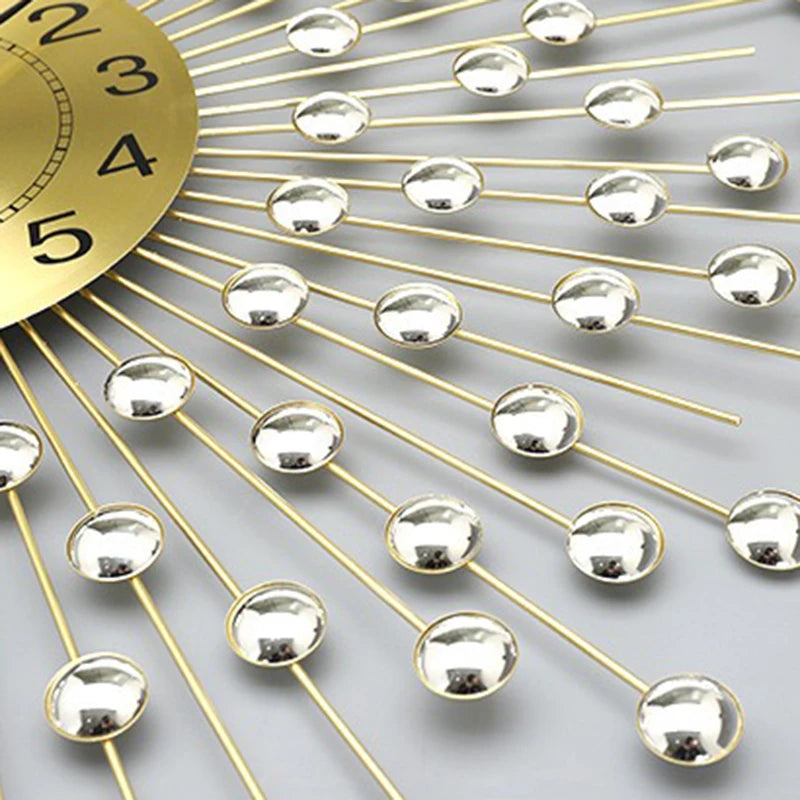 horloge murale en métal design créatif et silencieuse - vue 6 sur 9