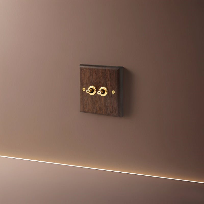 Prise double RJ45 en bois et vis dorées