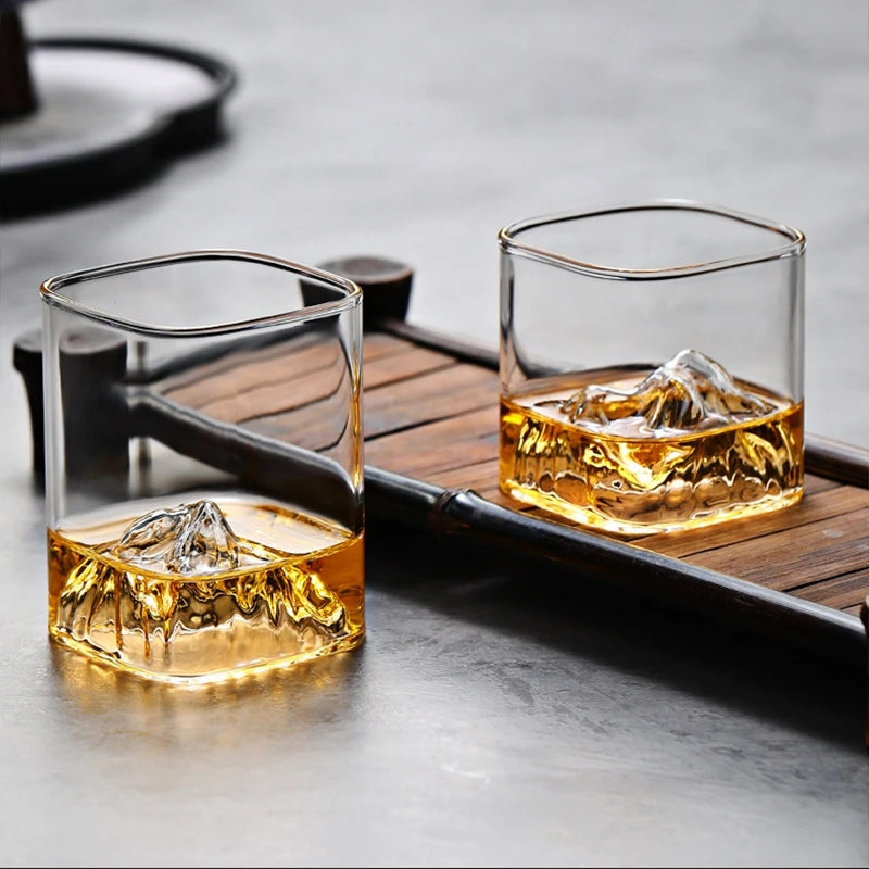 Verre transparent design montagne style whisky multifonction - vue 4 sur 7