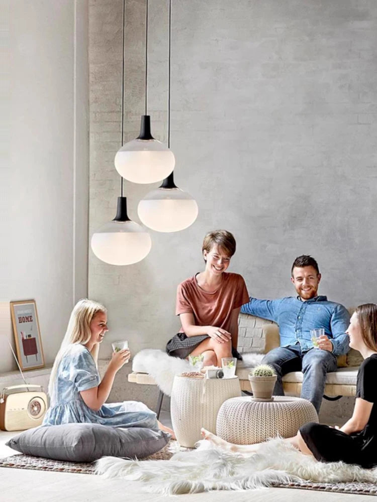 plafonnier led minimaliste en verre blanc mat élégant - vue 3 sur 9