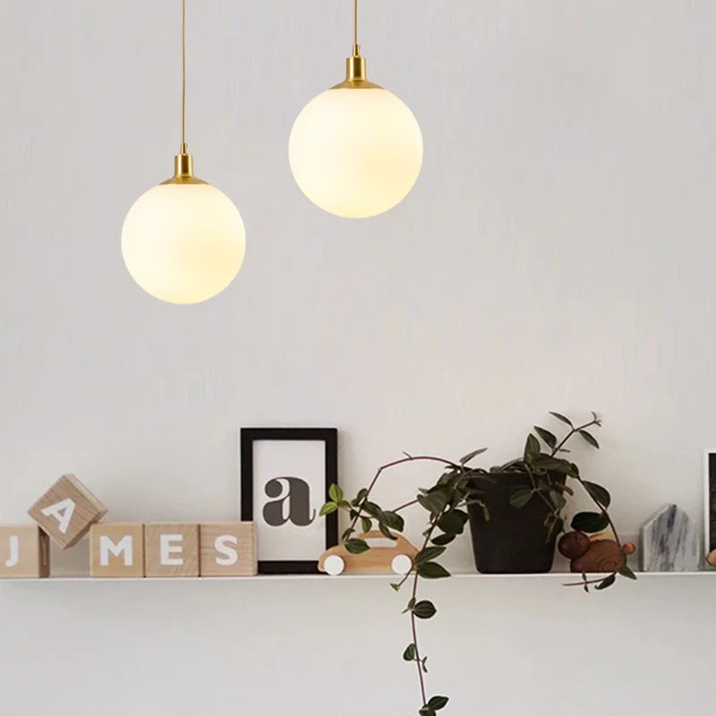 suspension en laiton moderne minimaliste orbe lumineux