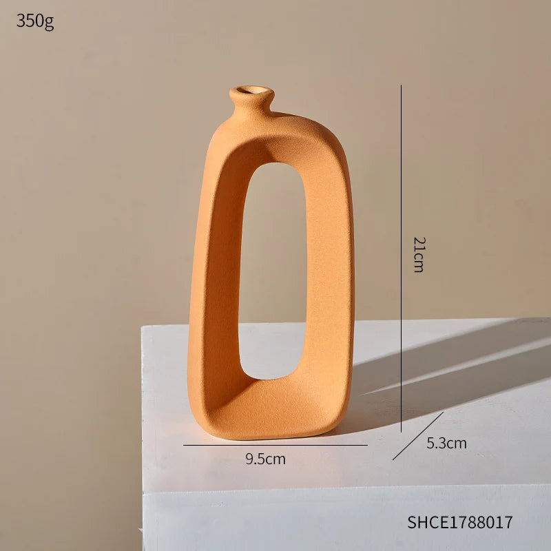 vase moderne en céramique pour décoration intérieure et extérieure - vue 12 sur 13