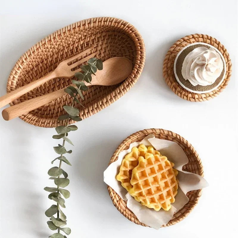 panier rond en rotin tressé pour fruits et collations - vue 7 sur 13