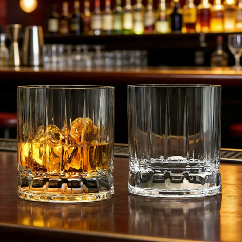 Verres cocktail design verre transparent style moderne rainuré