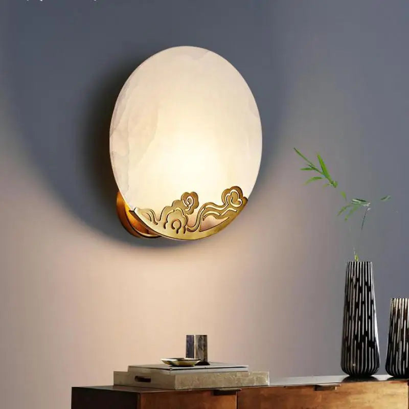 applique murale en cuivre avec abat-jour en marbre et miroir luxe - vue 2 sur 8