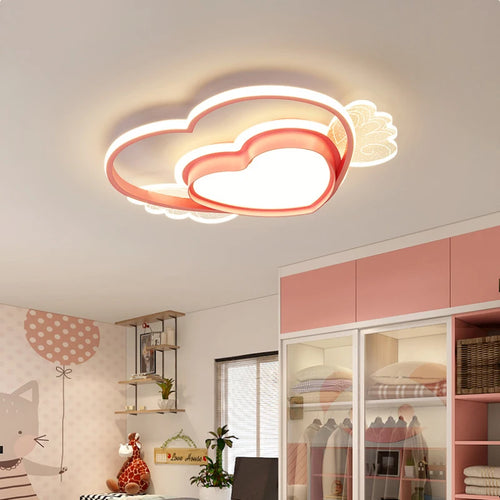 plafonnier romantique en forme de cœur pour petite fille