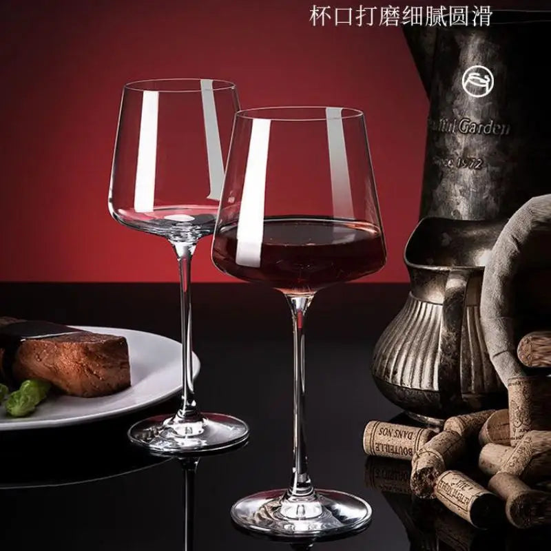 Verre a vin rouge cristal style nordique artisanal - vue 7 sur 8