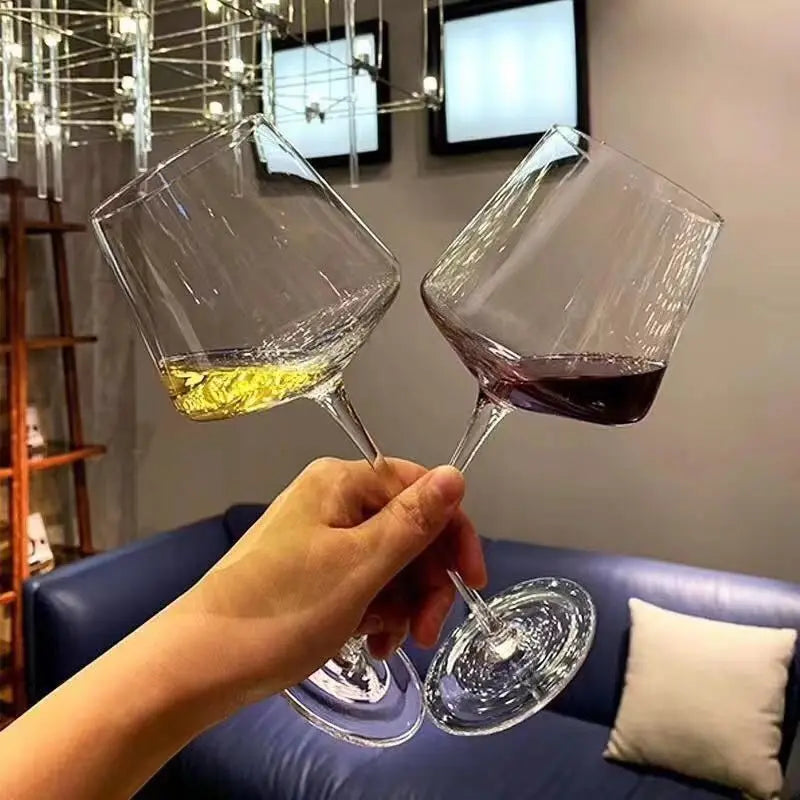 Verre a vin rouge cristal style nordique artisanal - vue 6 sur 8