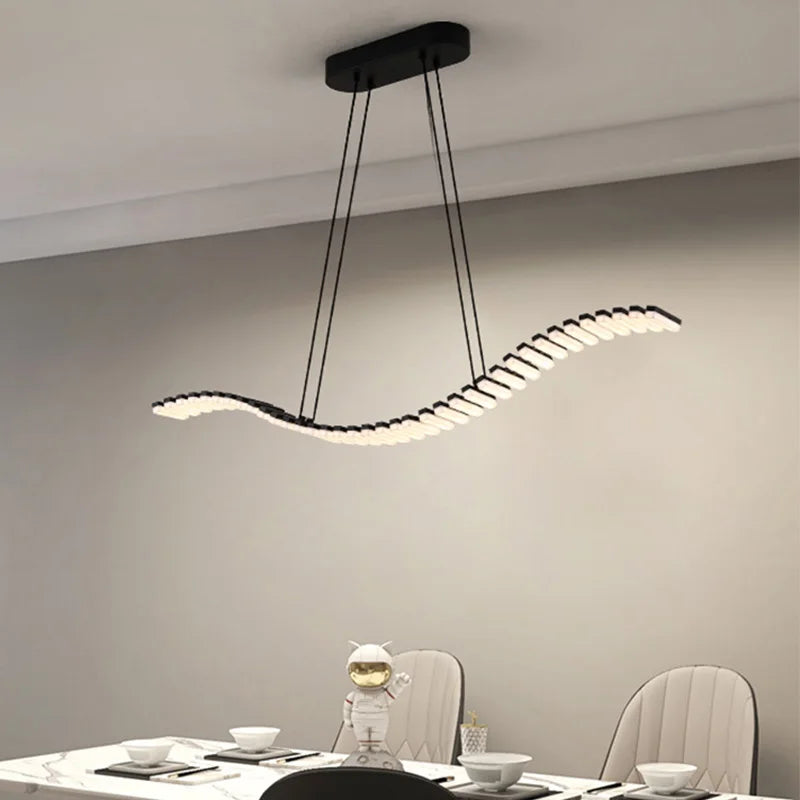Suspension moderne pour un éclairage intérieur esthétique