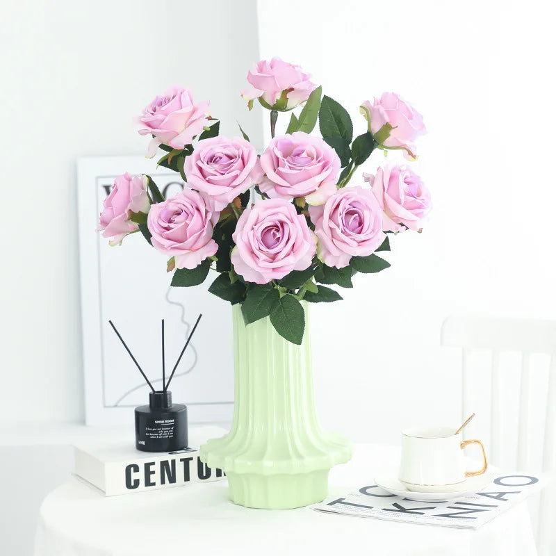 fleurs artificielles décoratives pour une ambiance agréable