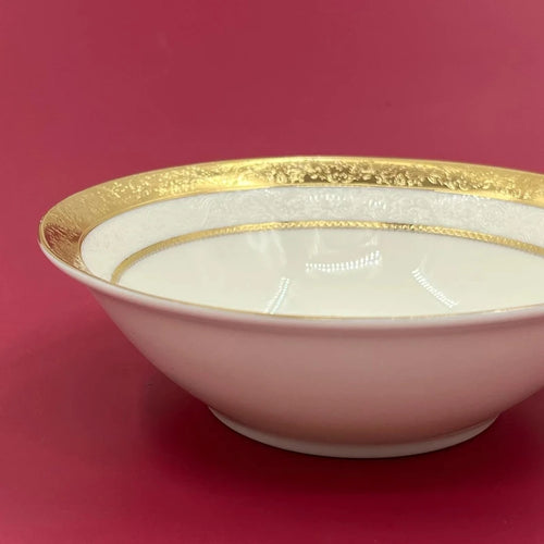 Assiette porcelaine style palais relief steak décor européen