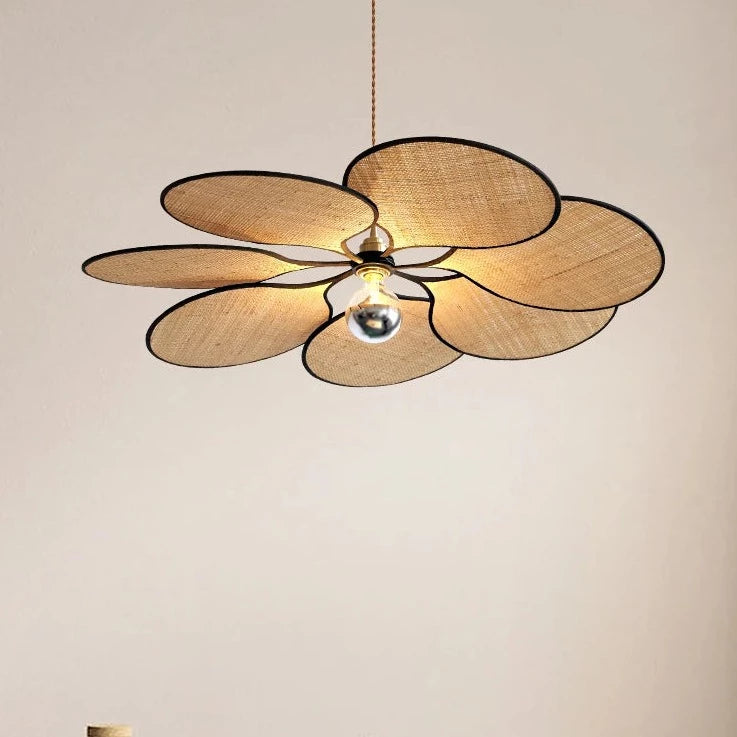 Suspension design fleur façon cannage en rotin fait à la main - vue 4 sur 8