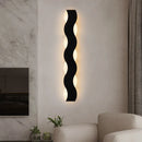 applique murale led moderne forme vague couloir intérieur