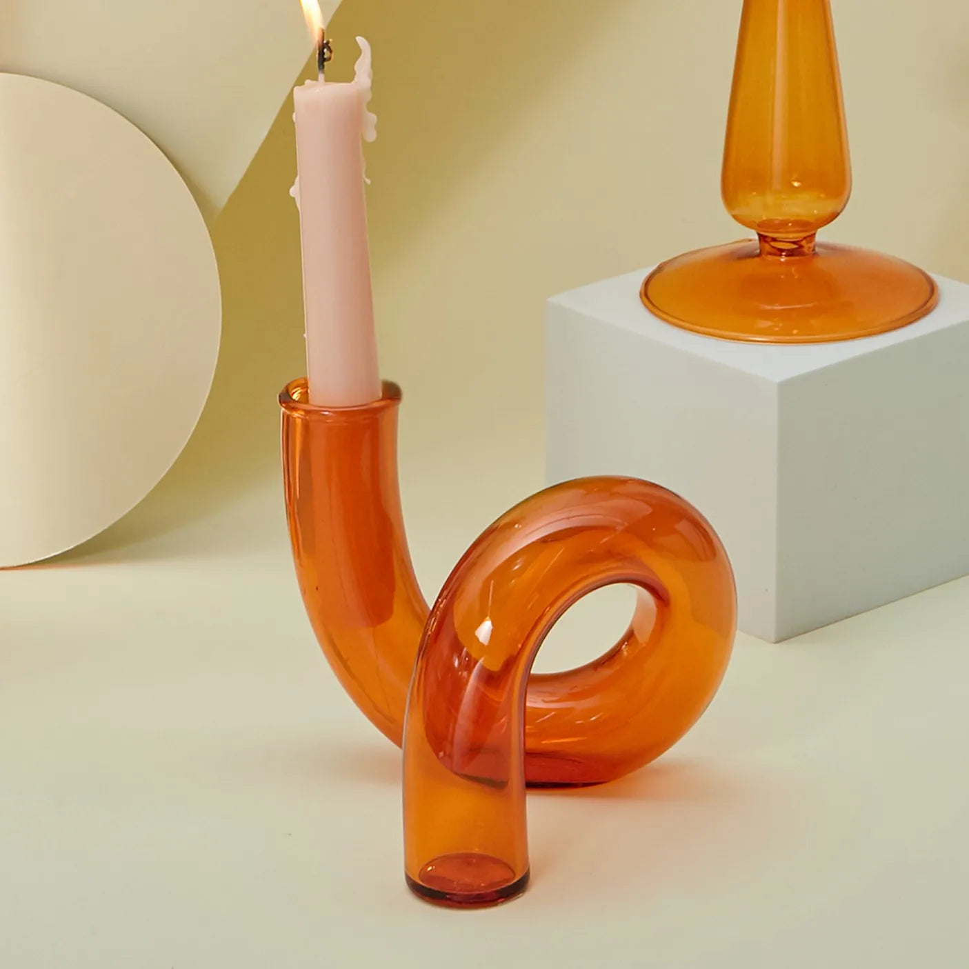 bougeoir conique en verre pour décoration intérieure festive - vue 10 sur 17