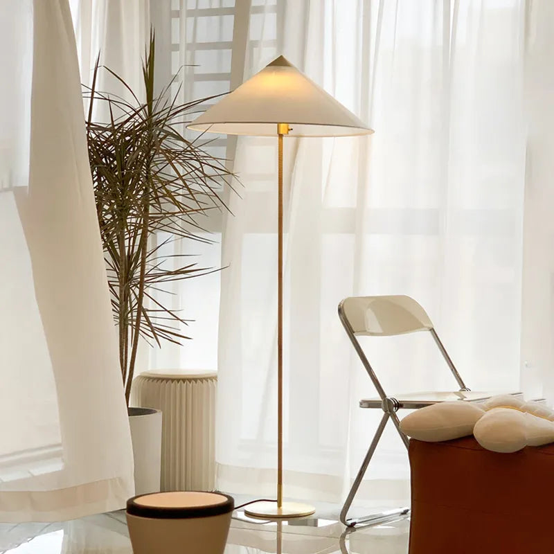 Lampadaire en rotin Design Tynello - vue 7 sur 8