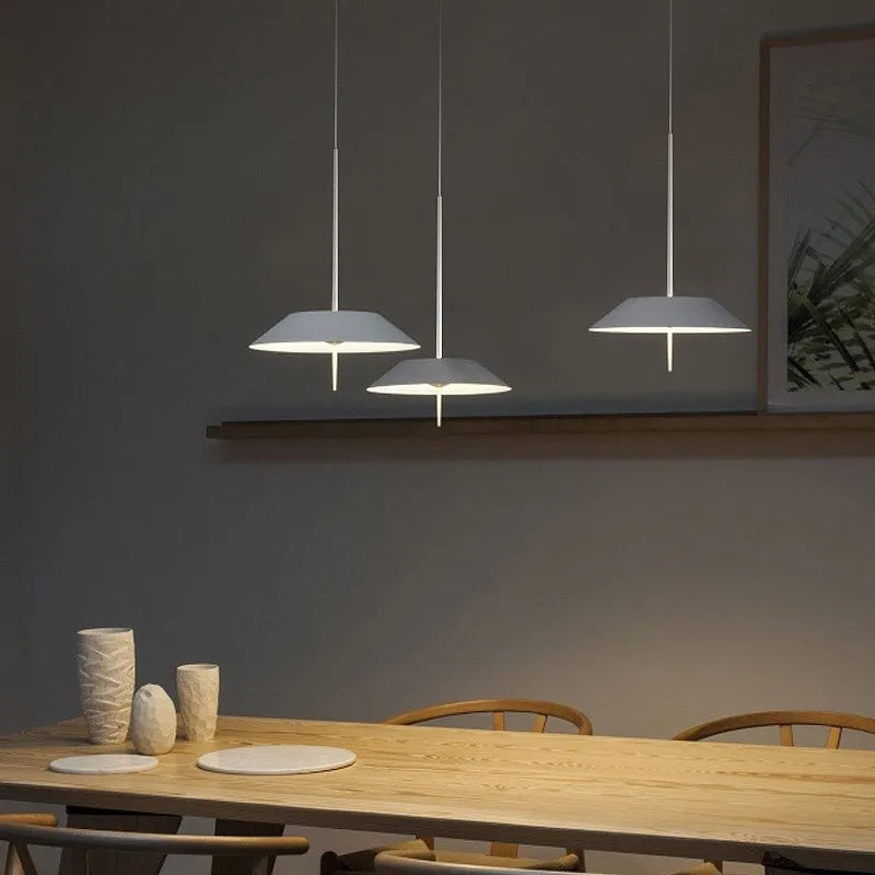 lampe à poser design en métal avec éclairage LED - vue 6 sur 12
