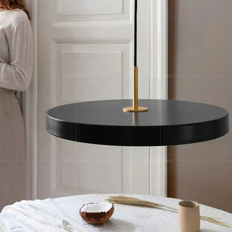Suspension LED nordique multicolore en forme de disque