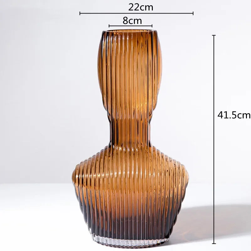sculpture en verre abstraite avec rayures décoratives pour décoration intérieure - vue 9 sur 15