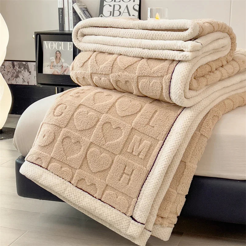 plaid polaire epais motif coeur pour canapé lit