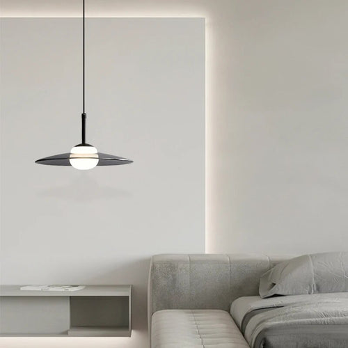 Suspension minimaliste italienne pour salle à manger