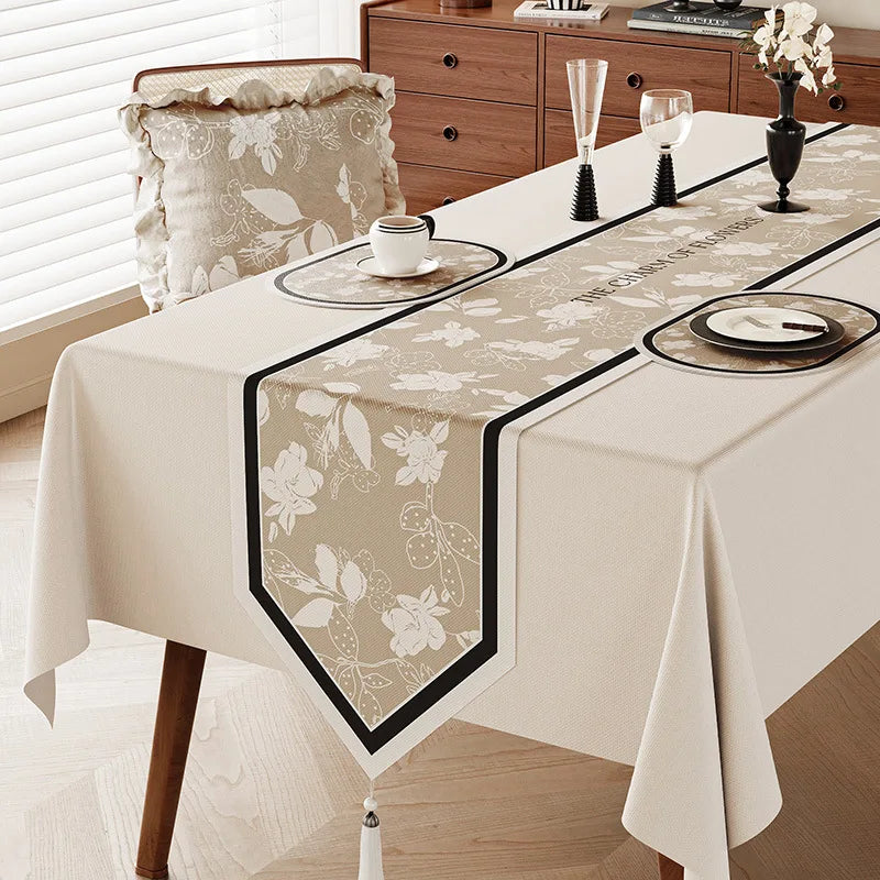 Chemin de table lin vintage motifs floraux champêtres