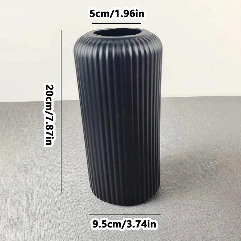 vase en plastique rayé pour arrangement floral décoratif - vue 8 sur 8