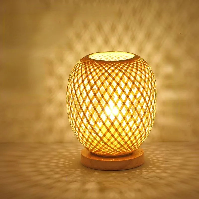 Bamboo Weaving Table Lamp with Handmade Natural Wooden Base, Retro Desk Lamp Reading Light Home Decor  Table Lamp - vue 5 sur 6