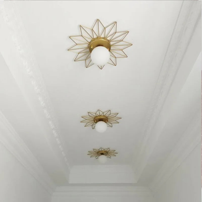plafonnier doré de luxe style nordique feuille de lotus monté en surface - vue 6 sur 15