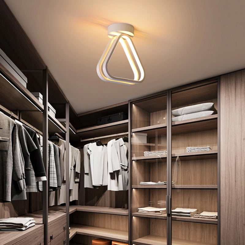 lampe de plafond led moderne triangle éclairage intérieur nordique