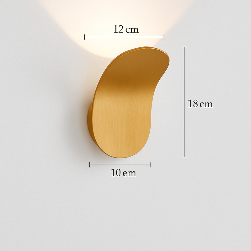 Applique murale design à LED avec abat-jour courbé en métal style Wake