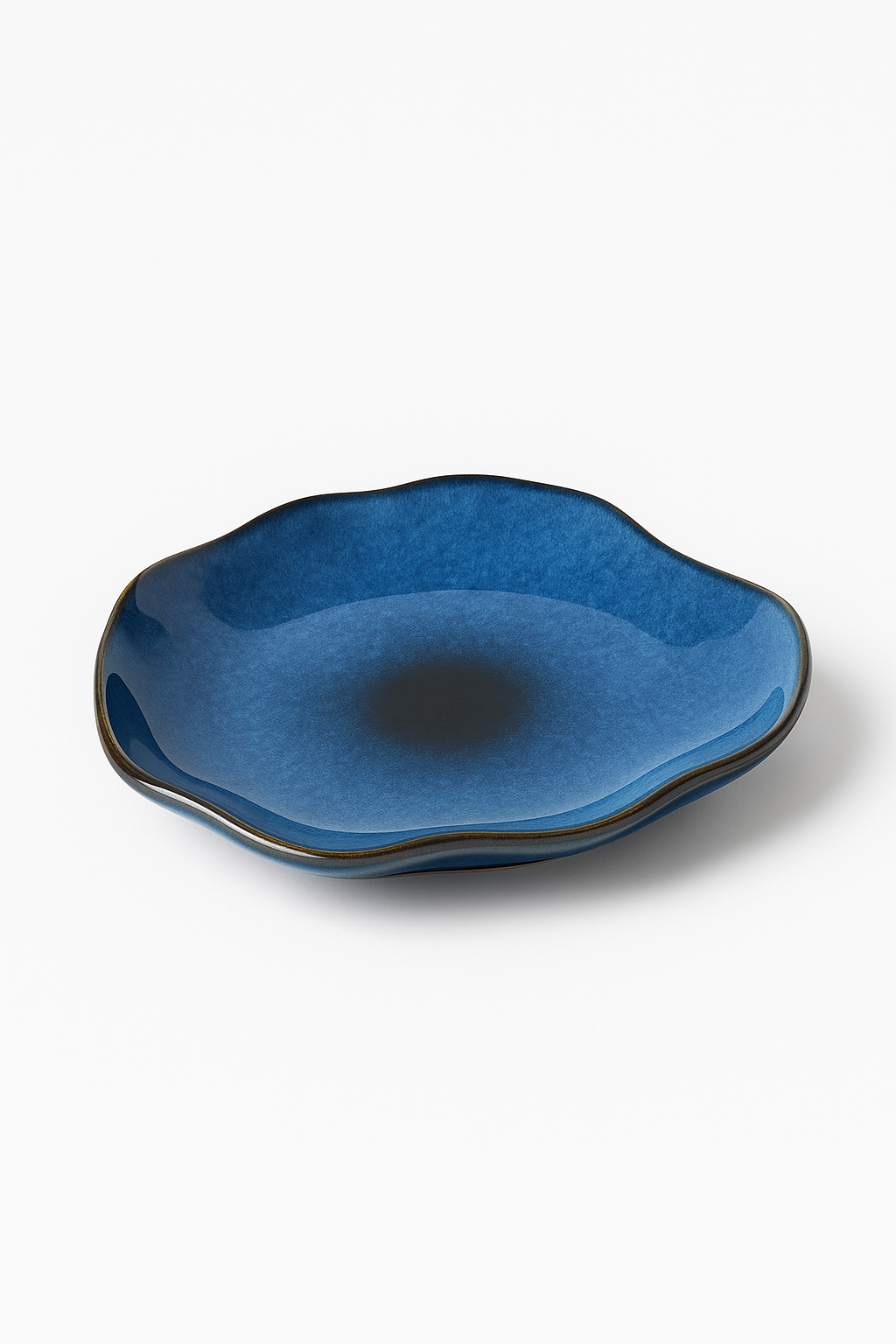 Assiette ceramique style nordique forme coquillage irreguliere cuisine - vue 2 sur 3