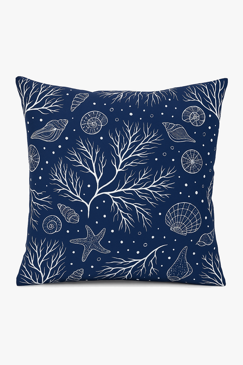 coussin-bleu-marine-g-om-trique-pour-canap-ou-lit-0.png