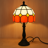 lampe à poser rétro style méditerranéen en vitrail