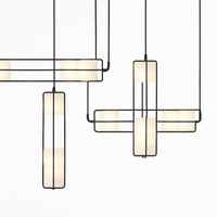 lustre art déco en verre et métal pour intérieur moderne
