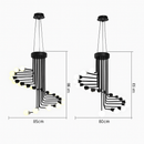 Lustre design noir avec plusieurs branches en forme d'escalier