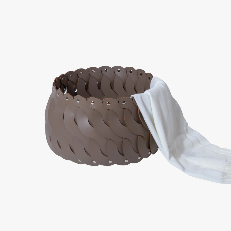 paniers-de-rangement-en-cuir-tress-faits-main-de-luxe-1.png