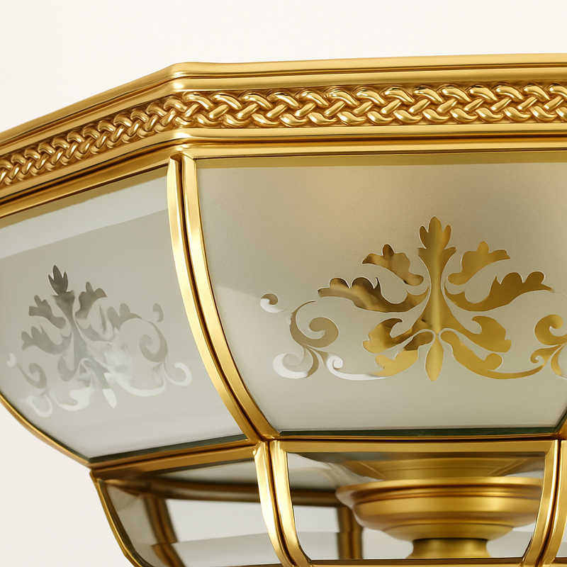 plafonnier classique en cuivre avec abat-jour en verre