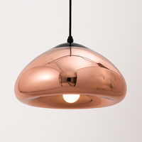 Suspension design chromée de couleur Xoni