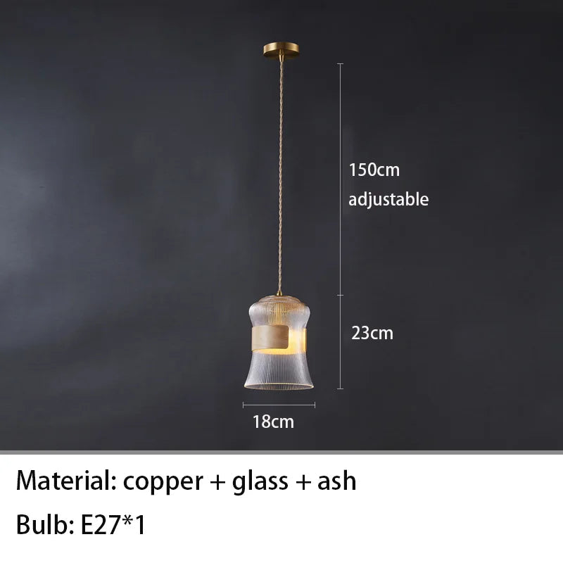suspension-moderne-en-verre-transparent-avec-d-tails-en-bois-et-cuivre-9.png