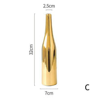 Vase moderne en métal doré C