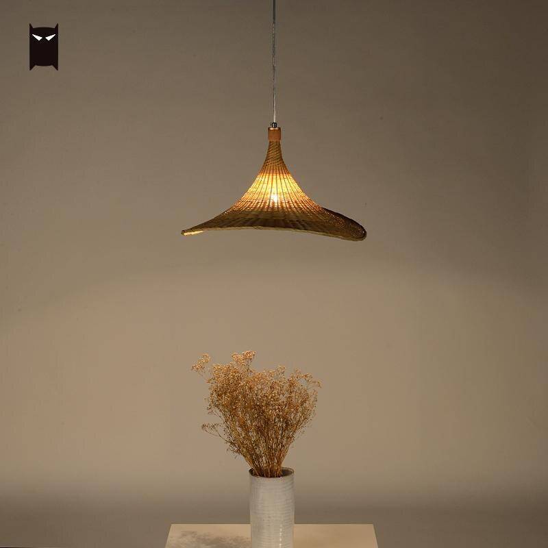 Lustre design en rotin LED avec abat-jour chapeau