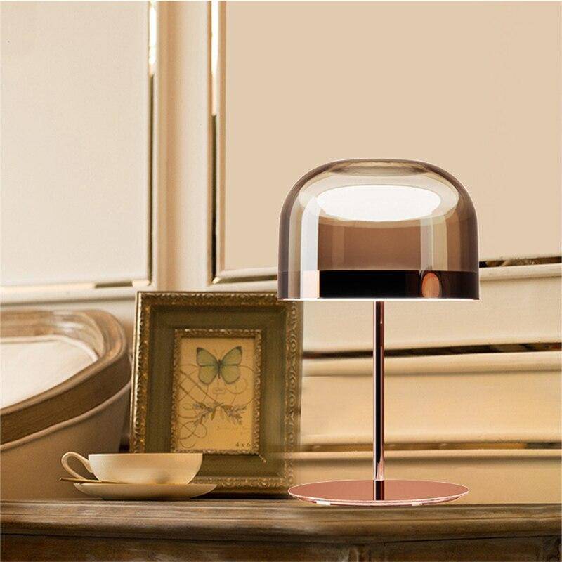 Lampe à poser design LED en métal avec abat-jour en verre style Mushroom