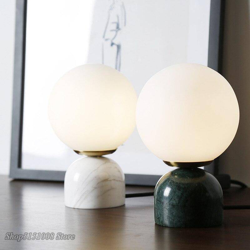 Lampe de bureau ou chevet à LED avec support façon marbre - vue 3 sur 7