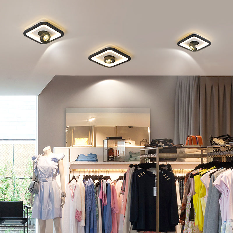 Plafonnier design LED avec spot réglable et base lumineuse Wrenn