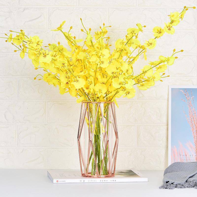 Vase design en métal et verre style Wedding - vue 3 sur 9