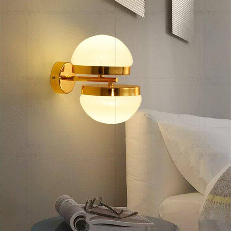 Applique murale dorée LED avec demi-sphère design Creative