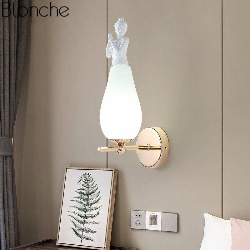 Applique murale design à LED en métal avec abat-jour blanc style Ange - vue 5 sur 5