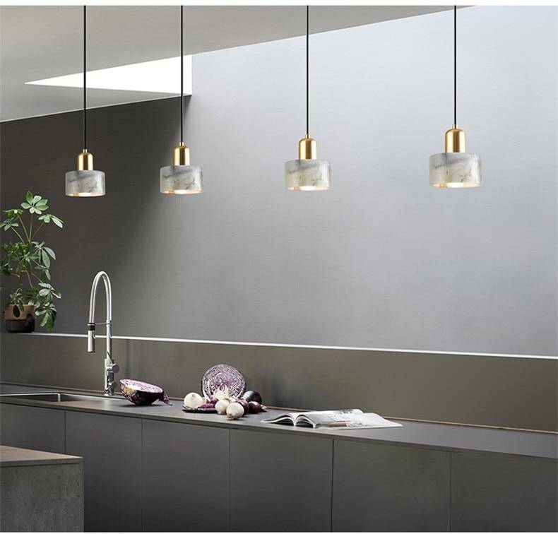 Suspension design LED dorée en marbre blanc Luxury - vue 4 sur 6