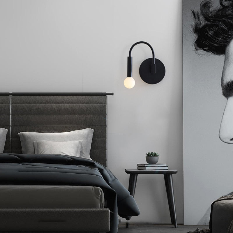 Applique murale moderne LED en forme d'arc métallique Iraide - vue 3 sur 9