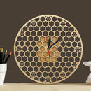 Horloge murale ronde en bois avec hexagones 30cm Honey